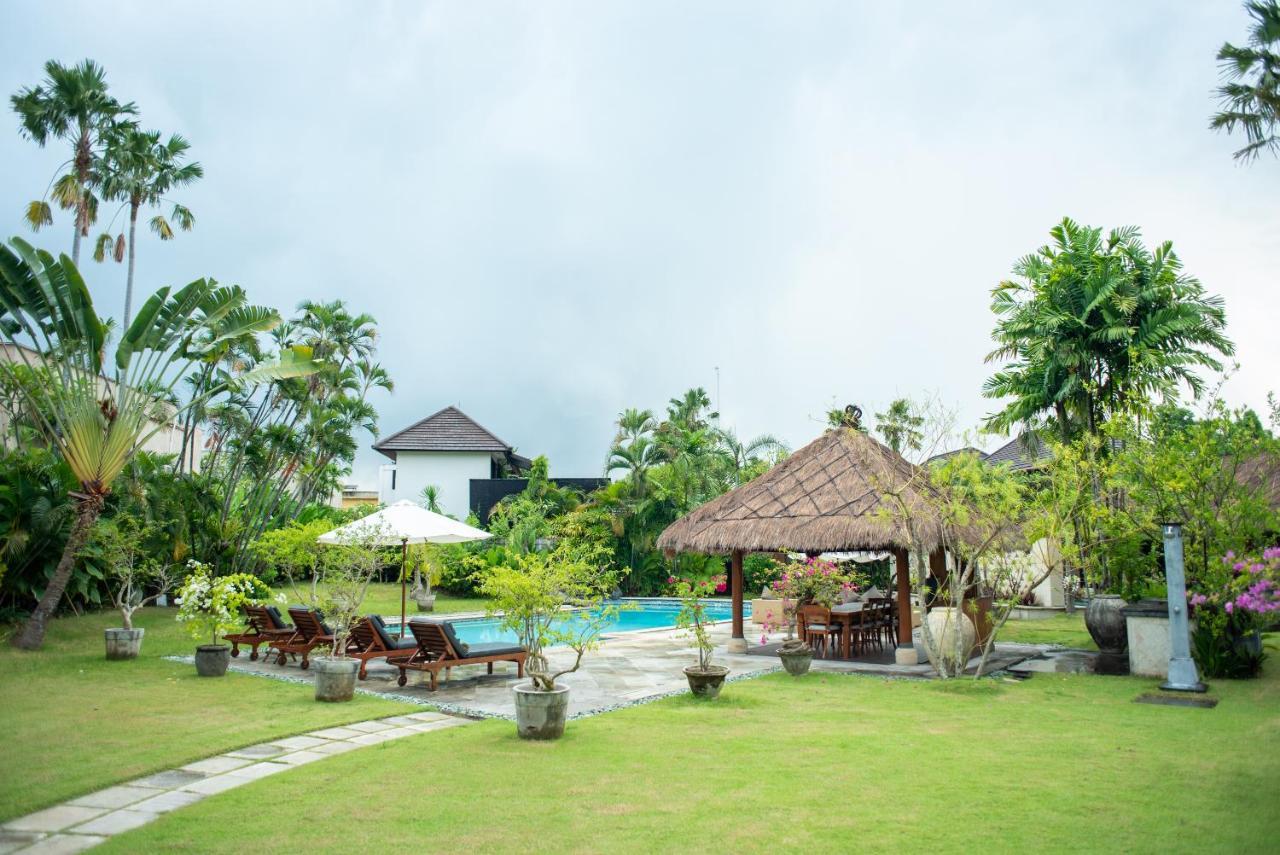 Sienna Villas - Chse Certified Seminyak  Luaran gambar