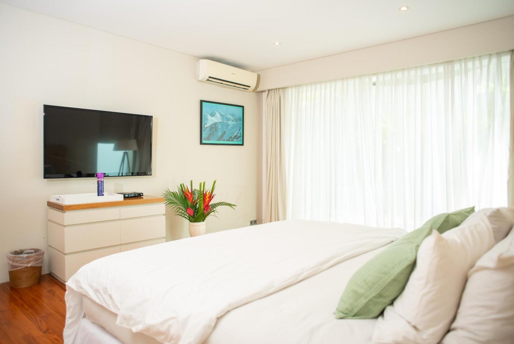 Sienna Villas - Chse Certified Seminyak  Luaran gambar